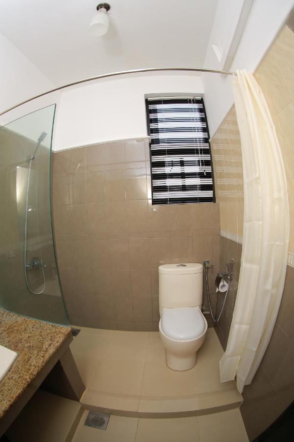 3R Resort Negombo Exterior foto